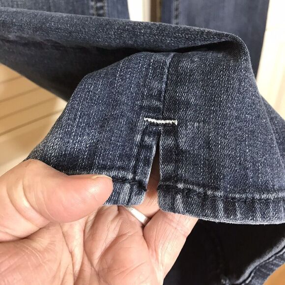 Torrid Womens Jeans Size 18 Straight Leg‎ Embroidered Logo Stretch 5 Pocket Blue - Picture 7 of 9